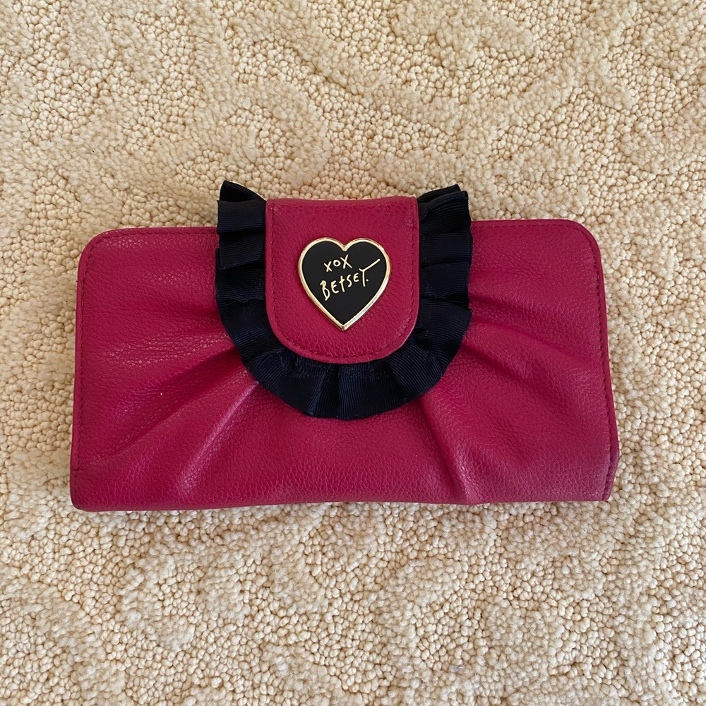 Hot Pink Betsey Johnson Wallet (NWOT)